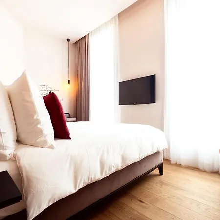 U Eat&sleep Hotel