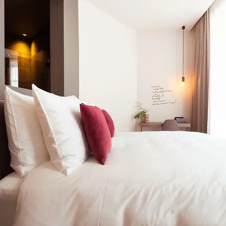 U Eat&sleep Hotel